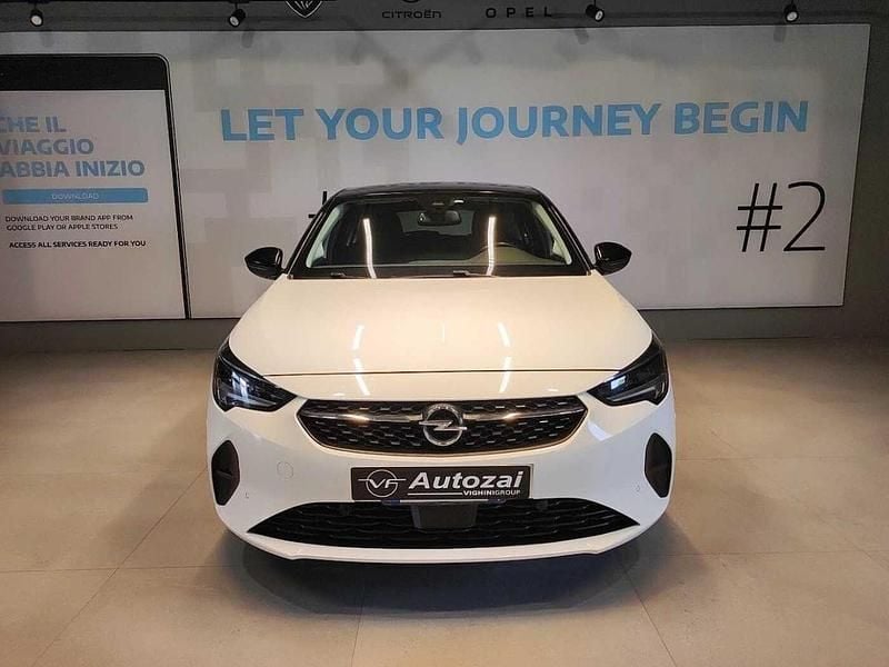 Usata Opel Corsa-e Elegance 100 kW (136 CV) 2022 Bianco Utilitaria