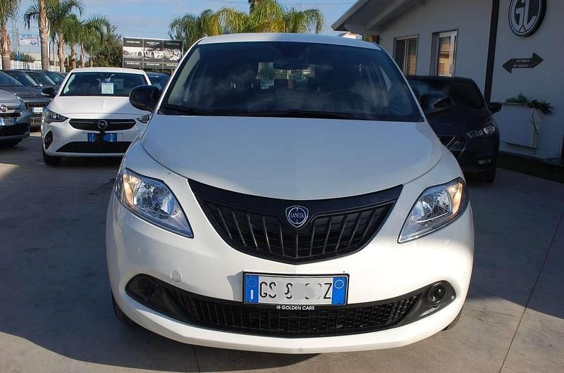 Usata Lancia Ypsilon S 69 CV (50 kW) 2023 Bianco Utilitaria