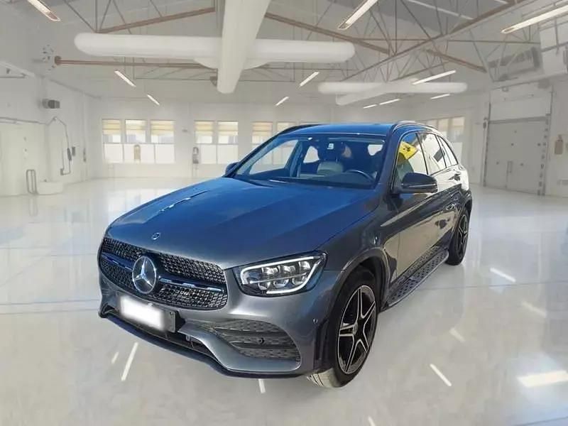 Grigio Usata 2022 Mercedes GLC300e Premium SUV | 38.900 € (Cara) - Immagine 1/4