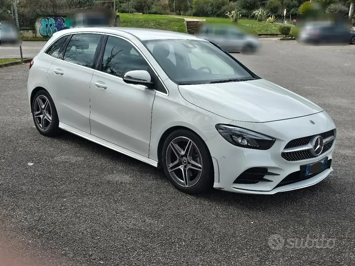 Usata Mercedes B200 AMG Line Premium Plus 2019 Bianco Utilitaria