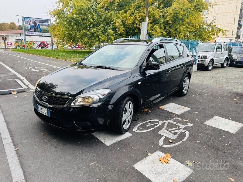 Usata Kia Ceed Sportswagon EX 90 CV (66 kW) 2011 Nero Station wagon