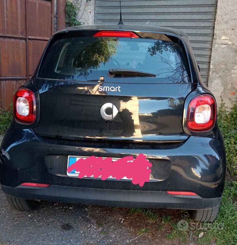 Usata Smart ForFour 61 CV (44 kW) 2018 Nero Utilitaria