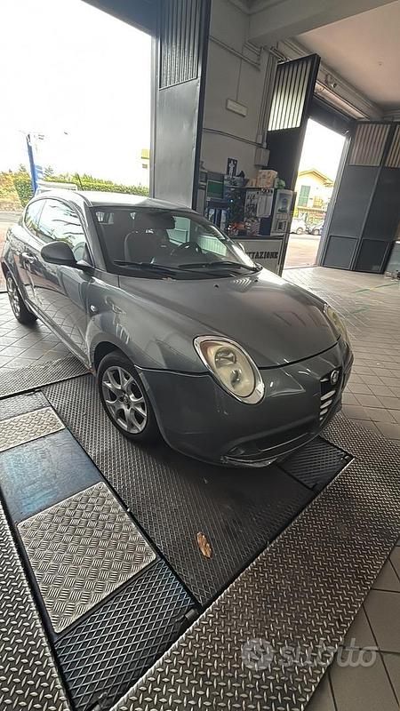 Usata Alfa Romeo MiTo 120 CV (88 kW) 2008 Grigio Utilitaria