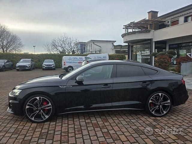 Begagnad Audi A5 S-Line 204 HK (150 kW) 2021 Svart Sportkupé