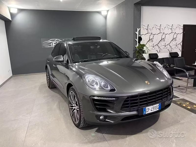 Usata Porsche Macan 250 CV (183 kW) 2014 Grigio SUV