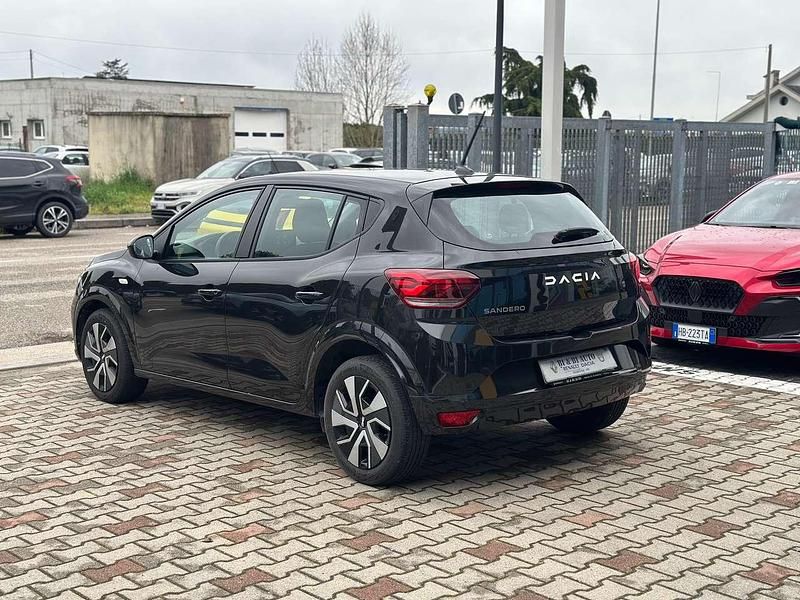 Usata Dacia Sandero Expression 101 CV (74 kW) 2024 Nero nacre' Berlina