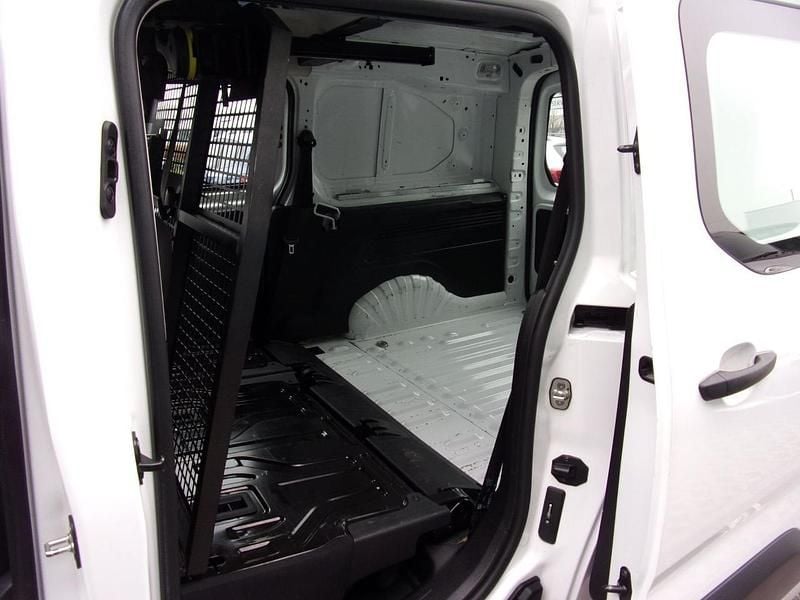 Usata Peugeot Partner 100 CV (73 kW) 2022 Bianco Monovolume