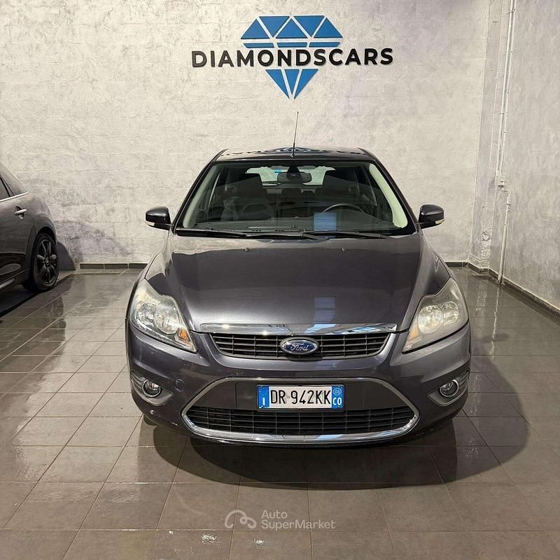 Usata Ford Focus 116 CV (85 kW) 2008 Grigio Berlina