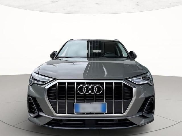Usata Audi Q3 S-Line 190 CV (139 kW) 2019 Grigio chronos metallizzato SUV