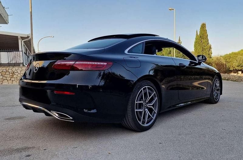 Usata Mercedes E200 AMG line 197 CV (144 kW) 2023 Coupé