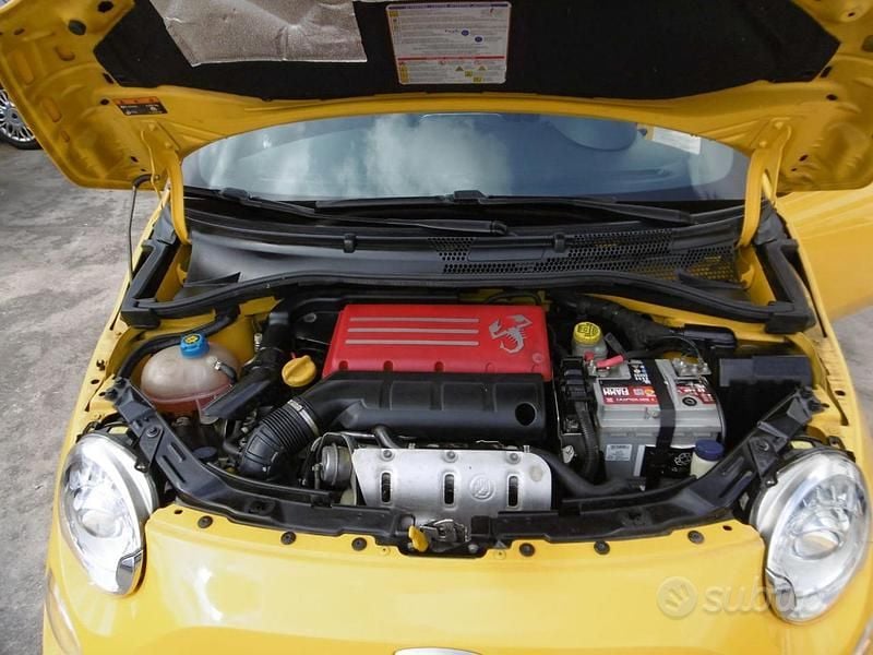 Usata Abarth 595 145 CV (106 kW) 2017 Giallo Utilitaria