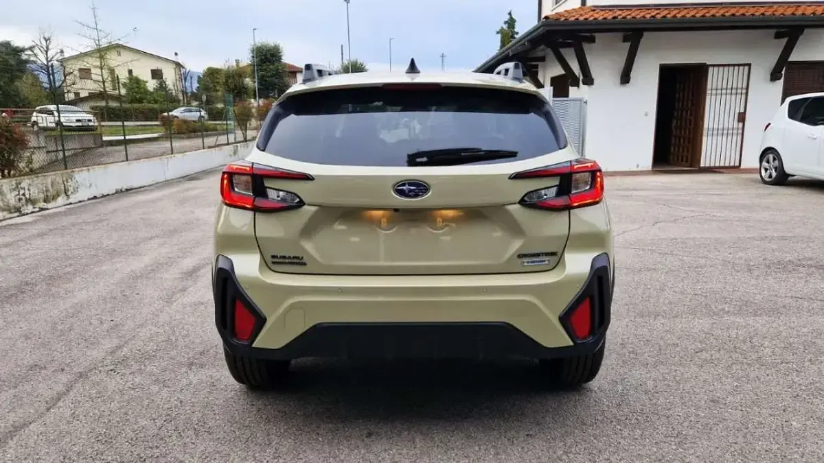 Nuova Subaru Crosstrek Style 136 CV (100 kW) 2026 Sand dune pearl SUV