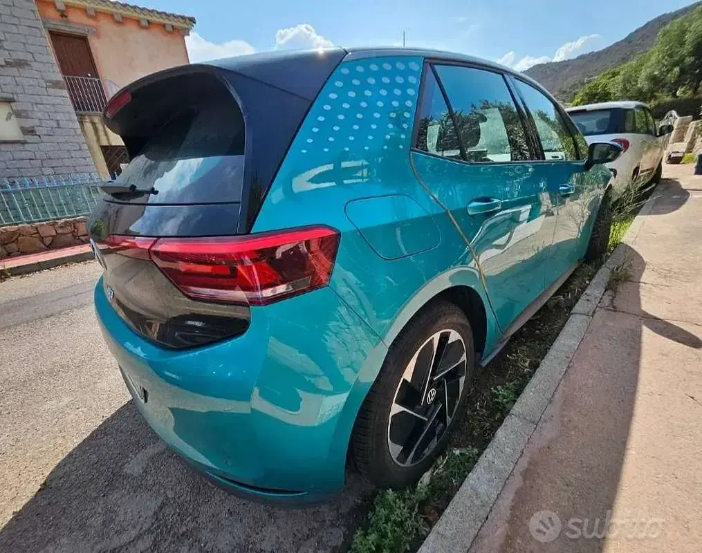 Usata VW ID.3 Pure 69 kW (95 CV) 2021 Verde Utilitaria