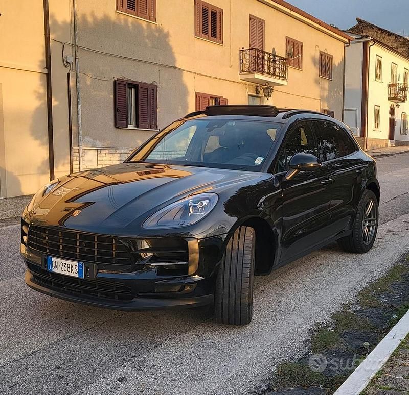Usata Porsche Macan 245 CV (180 kW) 2020 Nero SUV