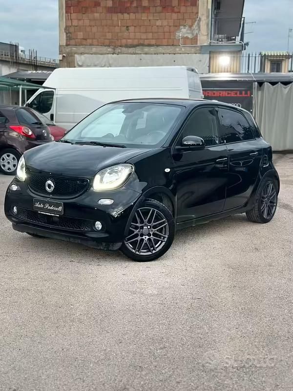Usata Smart ForFour Prime 2017 Nero Utilitaria