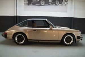Usata Porsche 911SC 204 CV (150 kW) 1982 Oro Cabrio