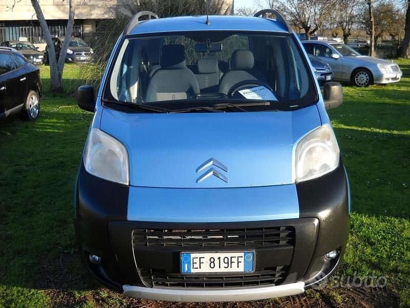 Usata Citroën Nemo XTR 75 CV (55 kW) 2010 Blu Monovolume