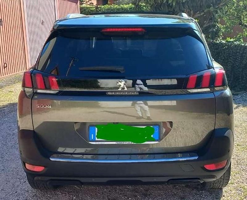 Occasion Peugeot 5008 Allure 120 ch (88 kW) 2018 Vert SUV