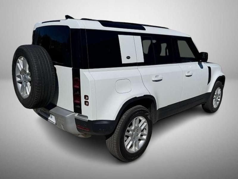 Usata Land Rover Defender S 200 CV (147 kW) 2023 Fuji white SUV