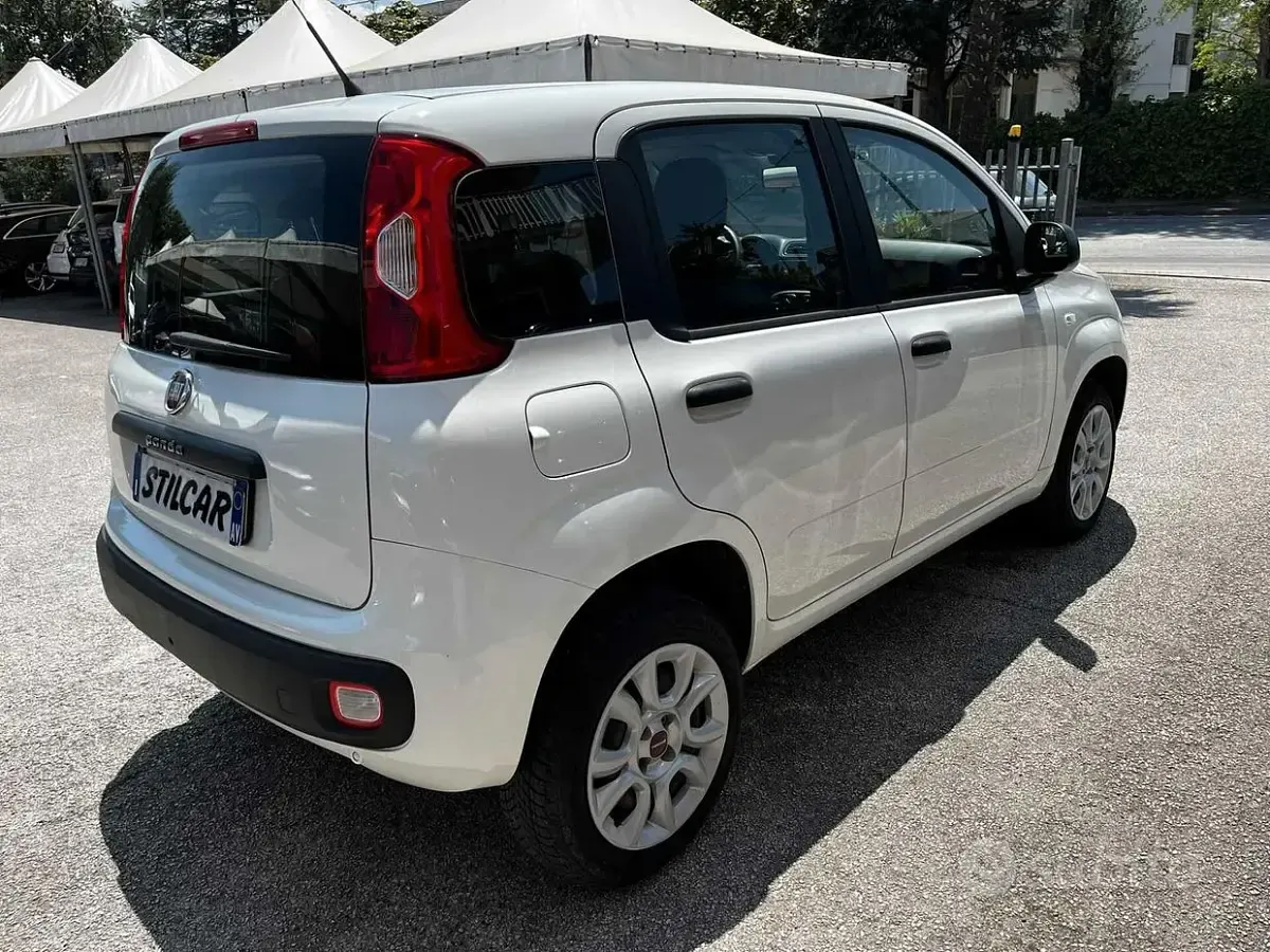 Usata Fiat Panda Easy 80 CV (58 kW) 2018 Bianco Utilitaria