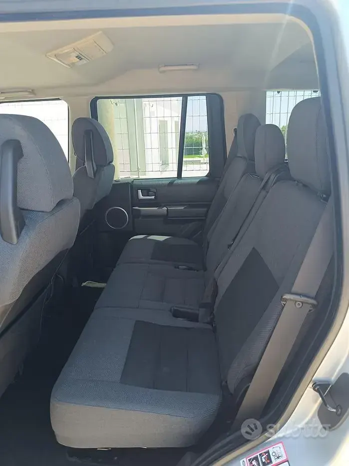 Usata Land Rover Discovery 190 CV (139 kW) 2006 Grigio SUV