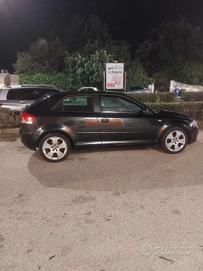 Usata Audi A3 140 CV (102 kW) 2003 Nero Utilitaria