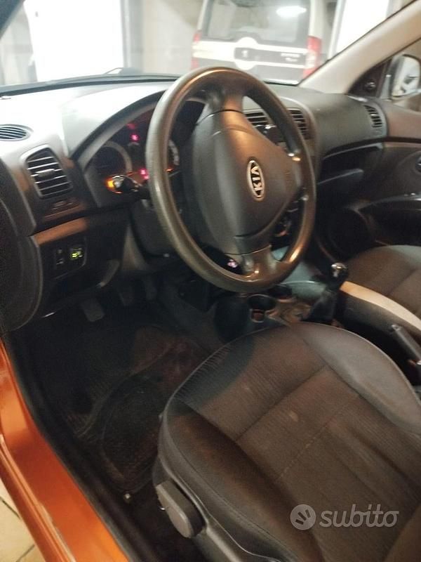 Usata Kia Picanto 2012 Utilitaria