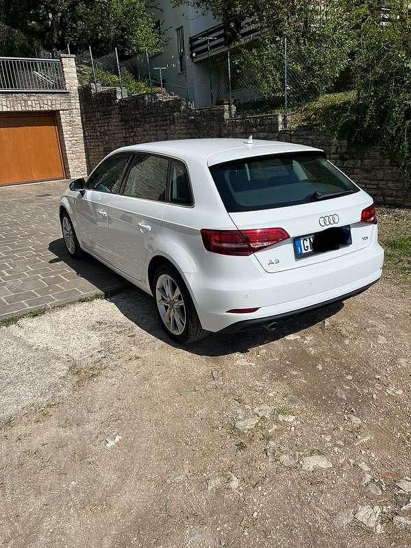 Usata Audi A3 Ambiente 110 CV (80 kW) 2017 Berlina