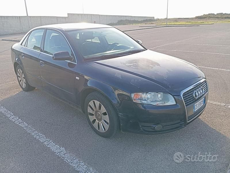 Usata Audi A4 163 CV (119 kW) 2005 Blu Berlina