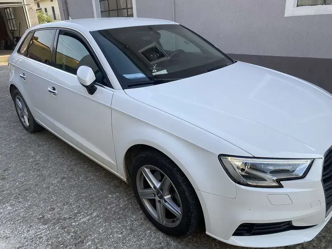 Usata Audi A3 Ambiente 110 CV (80 kW) 2016 Bianco Berlina