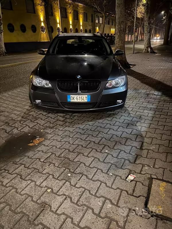 Usata BMW 318 2007 Grigio Station wagon