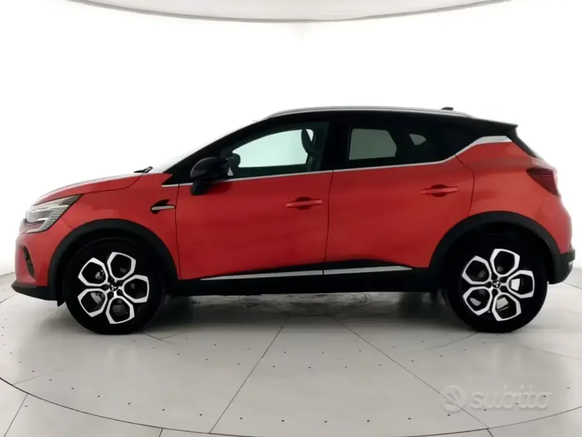 Nuova Mitsubishi ASX Intense 140 CV (102 kW) 2025 Sunrise red con tetto nero SUV
