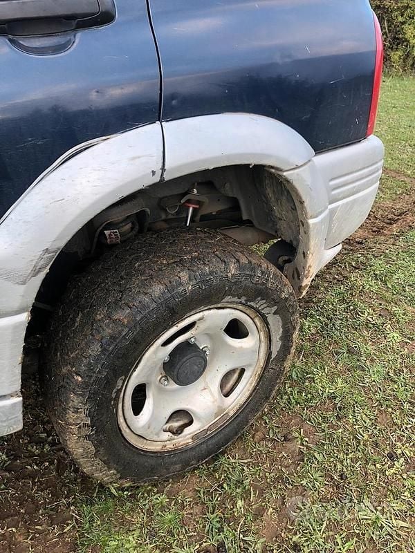 Usata Suzuki Grand Vitara 87 CV (63 kW) 2000 Blu SUV