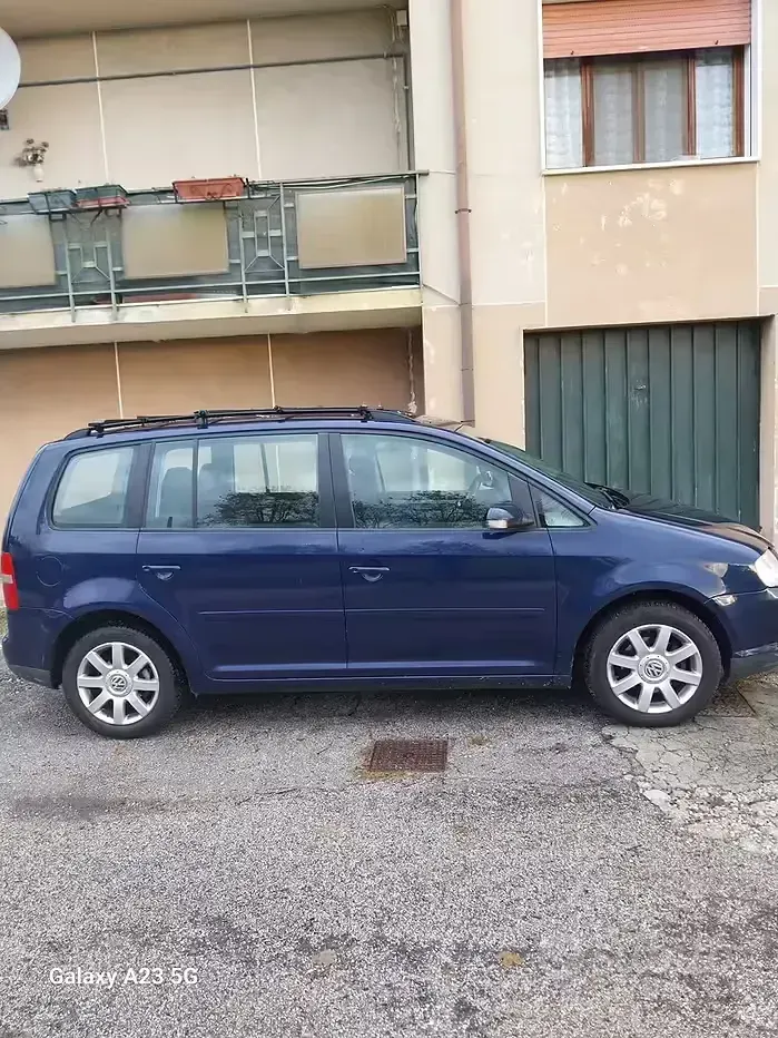 Usata VW Touran 105 CV (77 kW) 2005 Monovolume