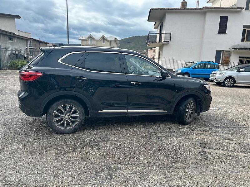Usata MG HS Comfort 161 CV (118 kW) 2023 Nero SUV