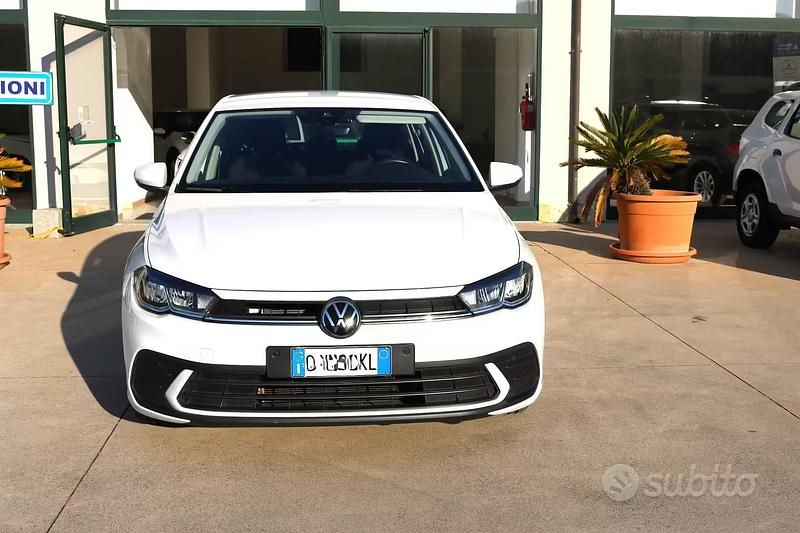 Usata VW Polo Style 95 CV (69 kW) 2023 Bianco Utilitaria