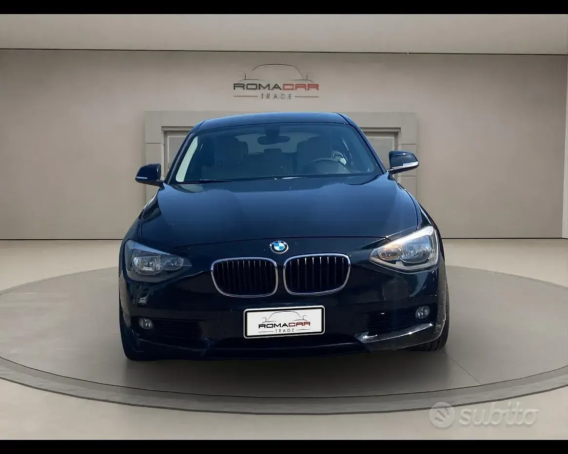 Usata BMW 116 Sport Line 116 CV (85 kW) 2012 Nero Utilitaria