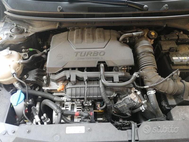 Nero Usata 2020 Hyundai i20 Due volumi | 12.000 € (Buon prezzo) - Immagine 1/4