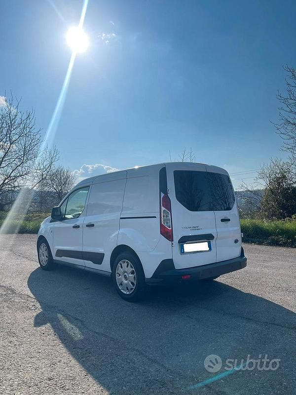 Usata Ford Transit Connect Titanium 120 CV (88 kW) 2017 Bianco Monovolume