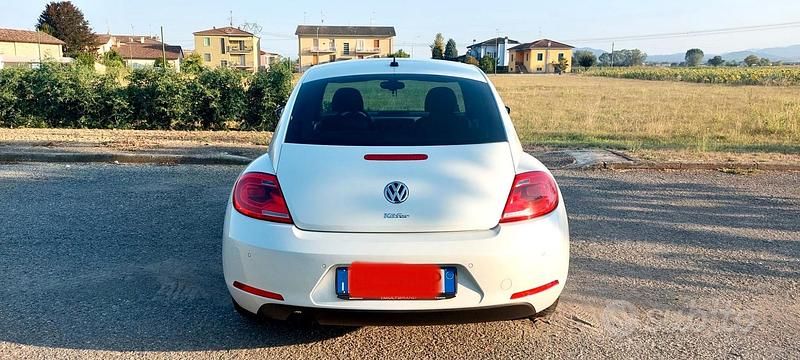 Usata VW Beetle 105 CV (77 kW) 2014 Utilitaria