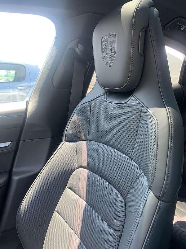 Usata Porsche Taycan 4S Performance Package 139 kW (190 CV) 2021 Berlina