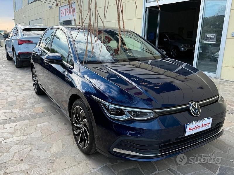 Usata VW Golf VII Style 150 CV (110 kW) 2021 Blu Utilitaria