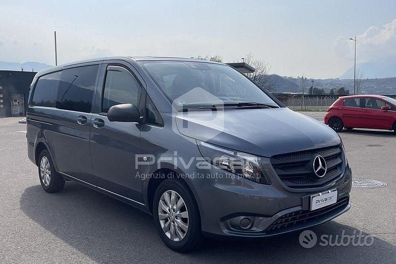 Usata Mercedes V200 Executive 135 CV (99 kW) 2018 Grigio Monovolume