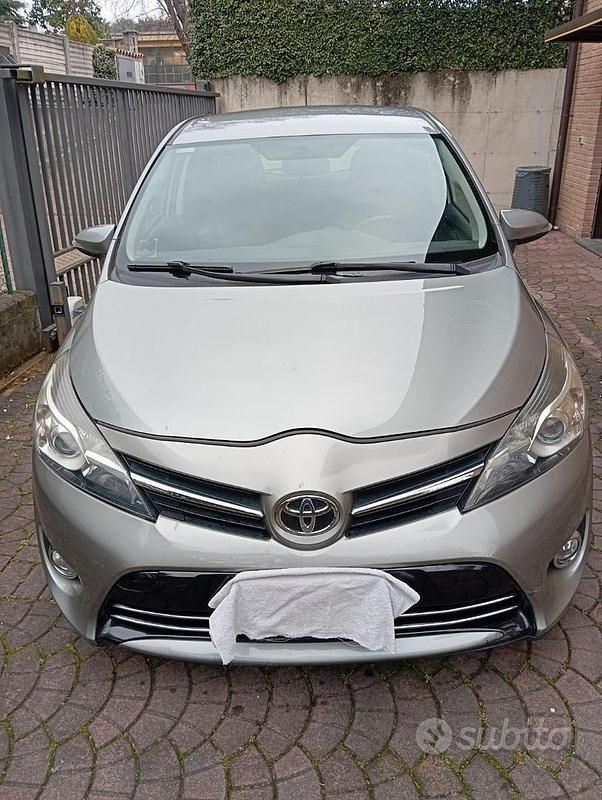 Usata Toyota Verso 2014 Monovolume