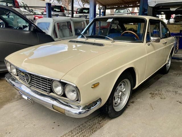 Beige Usata 1969 Lancia 2000 Coupé | 21.800 € - Immagine 1/4