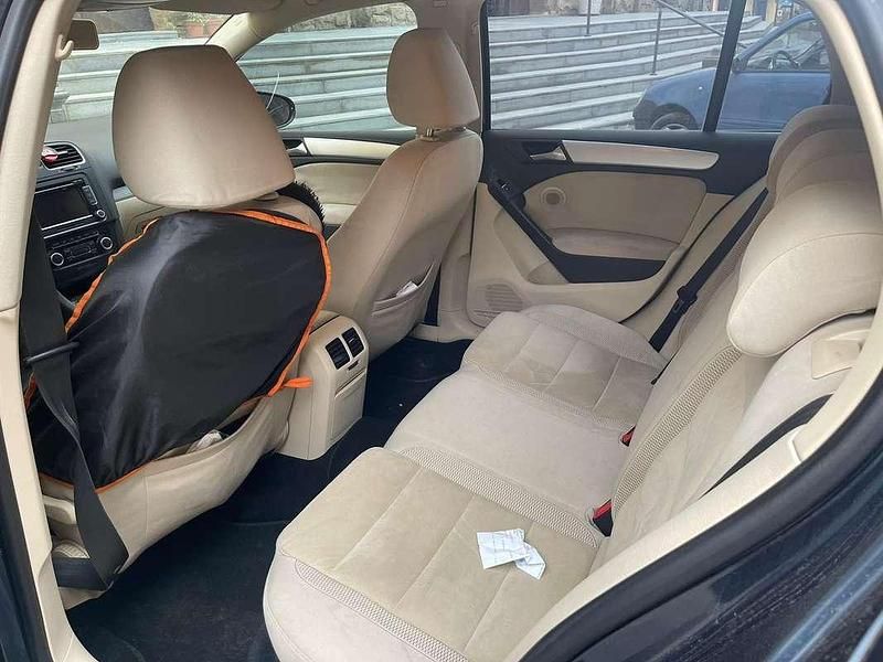 Usata VW Golf VII Highline 140 CV (102 kW) 2012 Berlina