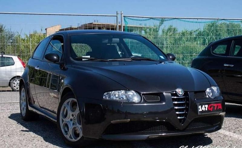 Usata Alfa Romeo 147 GTA 252 CV (185 kW) 2005 Utilitaria