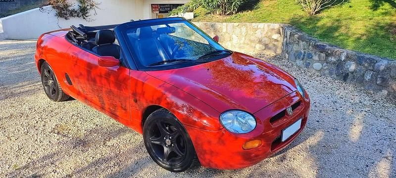 Rosso Usata 1998 MG F Cabrio | 12.000 € - Immagine 1/4