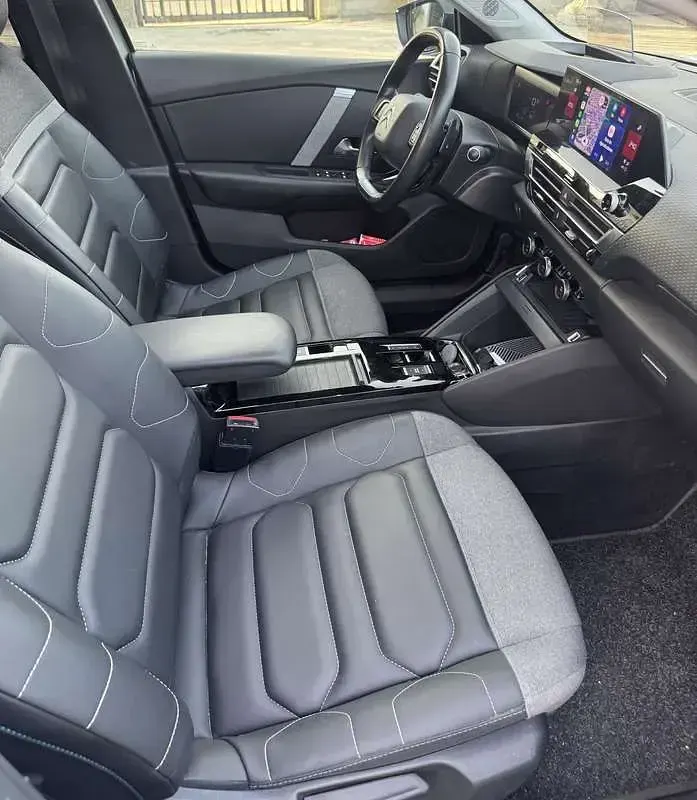Usata Citroën C4 Shine 131 CV (96 kW) 2021 Berlina