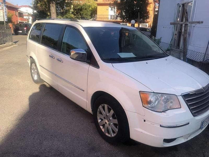 Usata Chrysler Grand Voyager 163 CV (119 kW) 2010 Monovolume